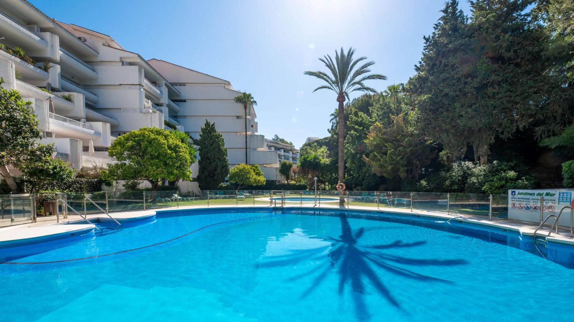 Penthouse Boutique Suite Marbella Exterior foto